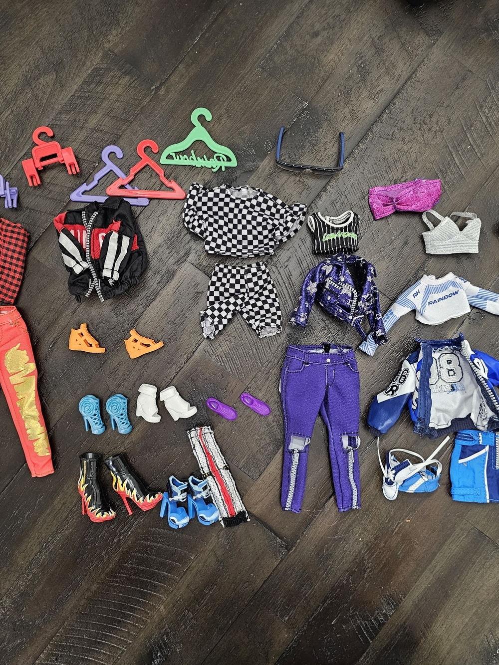 Rainbow High Doll Clothing Lot & Accessories Outfits Shoes Hangers Jackets Pants